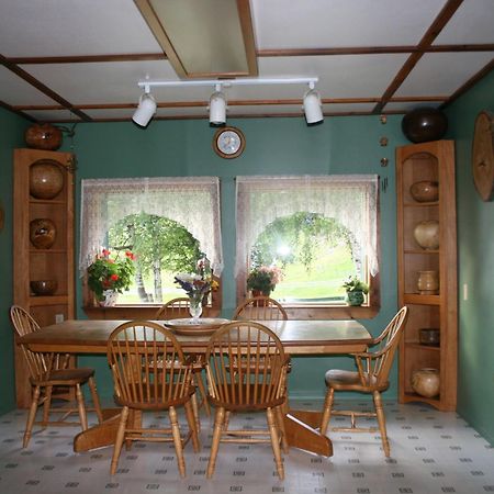 Dunphy'S Bed And Breakfast Parson Extérieur photo